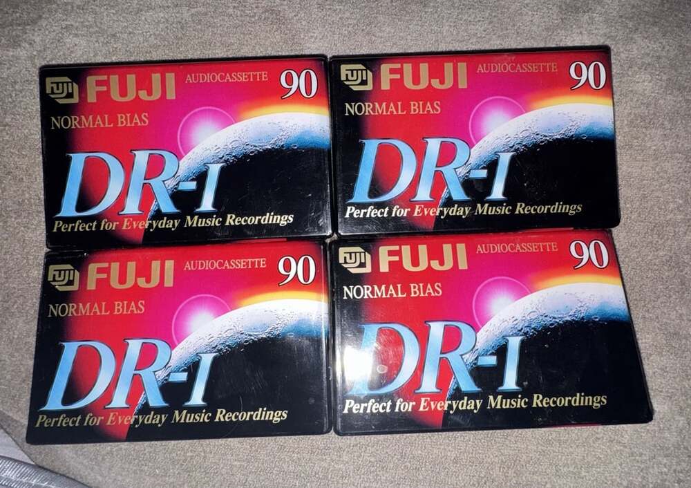 4 pack  Fuji DR-I 90 Minute Normal Bias Audio Cassette Tapes